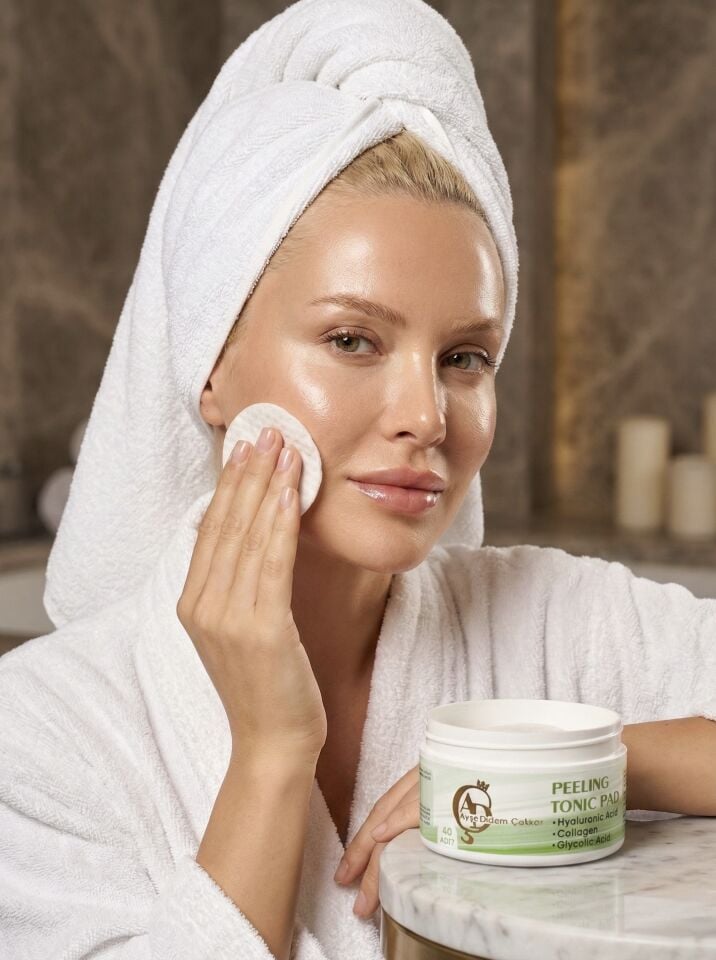 Ayşe Didem Çakıcı Peeling Tonic Pad | Hyaluronik Asit & Kolajen & Glikolik Asit Destekli | 40 Adet Ped